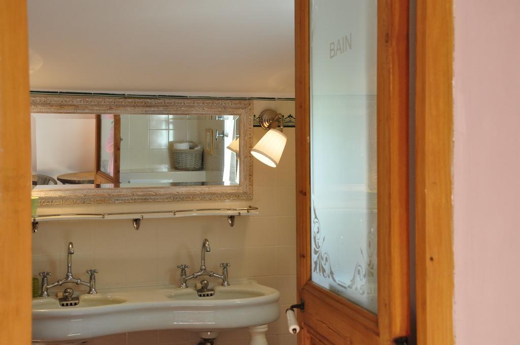 Bed and Breakfast Le Mas En Provence Entrechaux Pokoj fotografie